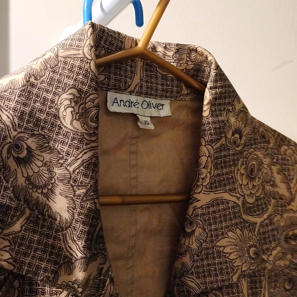Cropped jacket - Picture 3 of 9